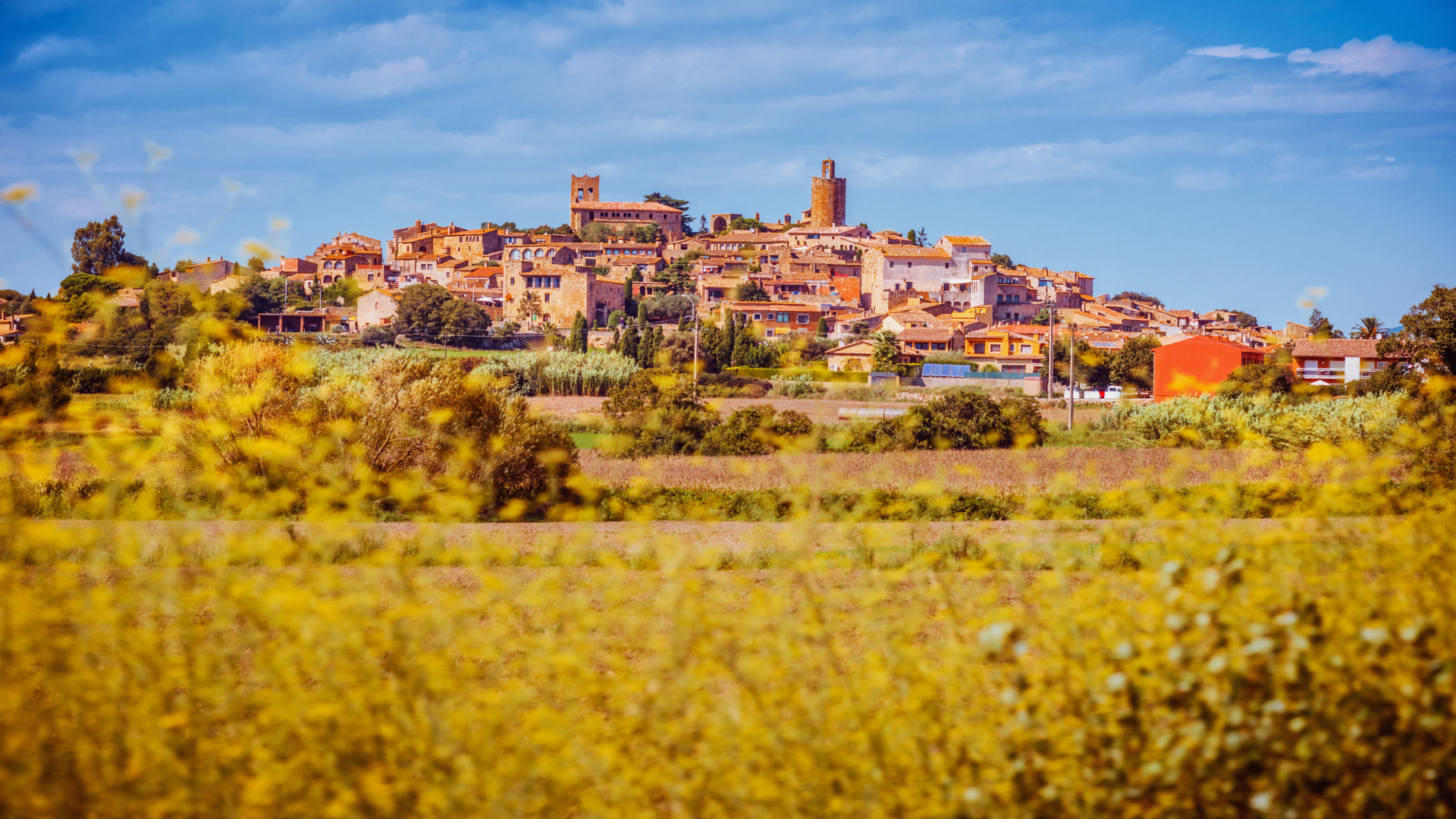 Cómo Empezar a Invertir en el Sector Inmobiliario del Empordà, Costa Brava y Gironès